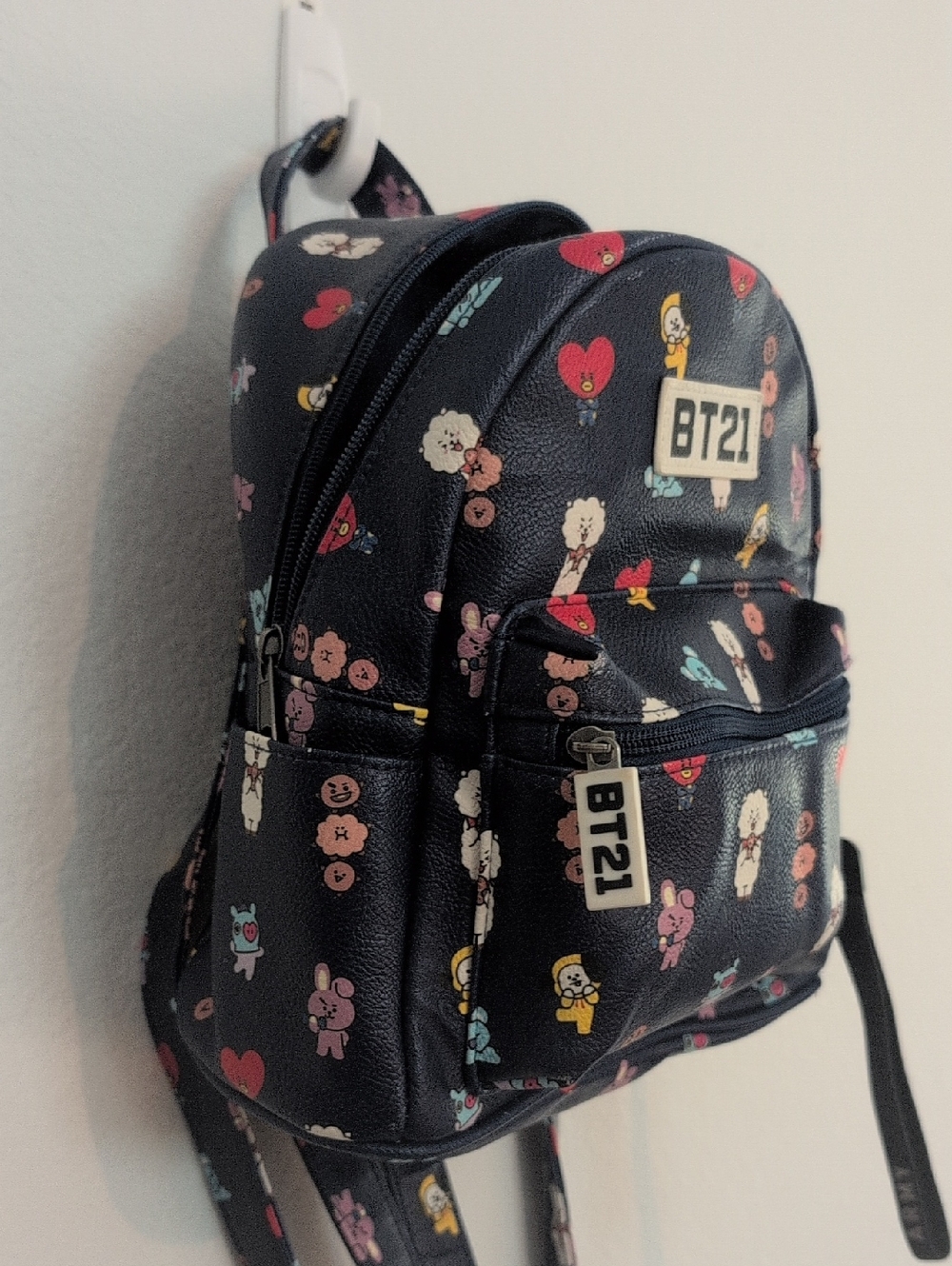 BT21 Mini Backpack - Picture 12 of 15